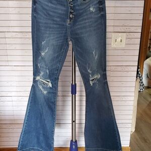 Judy Blue Distressed Flare Jeans POPULAR Date Night Jeans